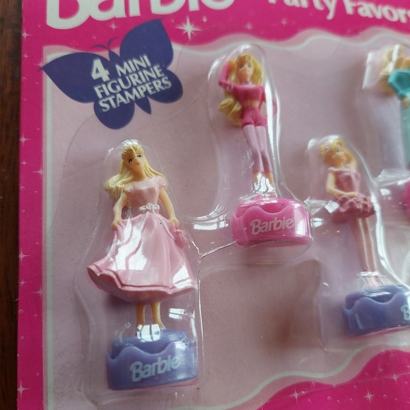 Barbie Vintage Party Favors Mini Figurines Mattel 1998 NOS Unopened - Picture 3 of 8